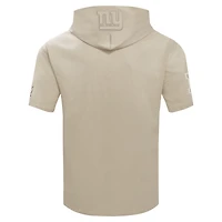 Sweat à capuche manches courtes pour homme Pro Standard Tan New York Giants Neutrals Capsule