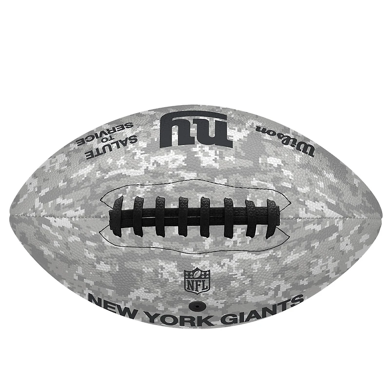 Hommage des New York Giants 2024 au service Wilson Pro Football