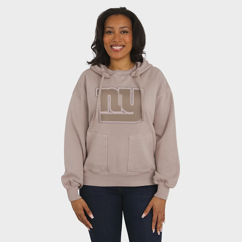 Pull ras du cou délavé beige New York Giants pour femme par Erin Andrews