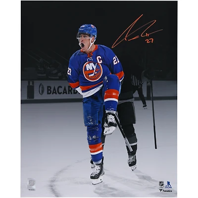 Maillot bleu autographié par Anders Lee des Islanders de New York (16 po x 20 po) – Photo célébrant Spotlight