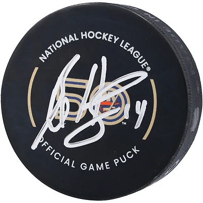 Rondelle de match officielle autographiée par Bo Horvat des Islanders de New York