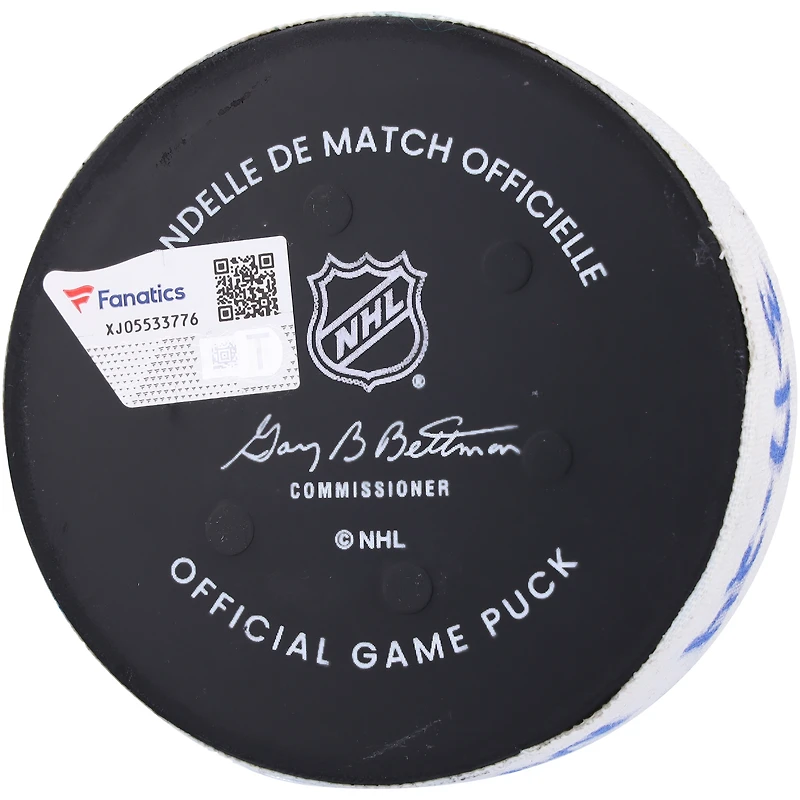 Bo Horvat Rondelle de but utilisée par les Islanders de New York le 17 mars 2024 contre. Rangers de New York – Premier des deux buts marqués