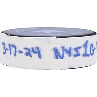 Bo Horvat Rondelle de but utilisée par les Islanders de New York le 17 mars 2024 contre. Rangers de New York – Premier des deux buts marqués