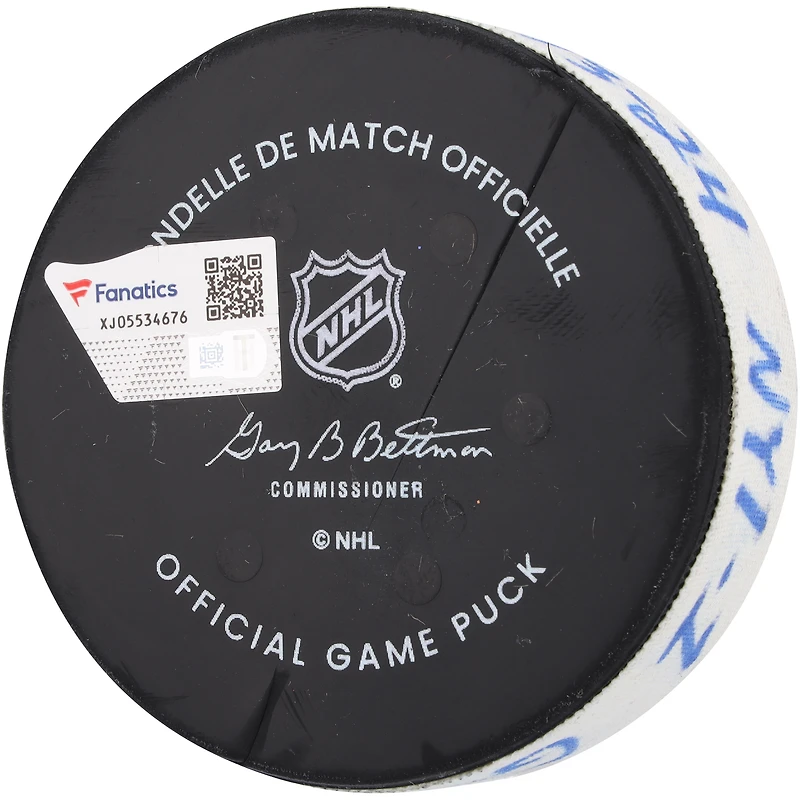 Rondelle de but utilisée par Brock Nelson lors du match des Islanders de New York contre les Rangers de New York le 13 avril 2024 - Premier des deux buts marqués