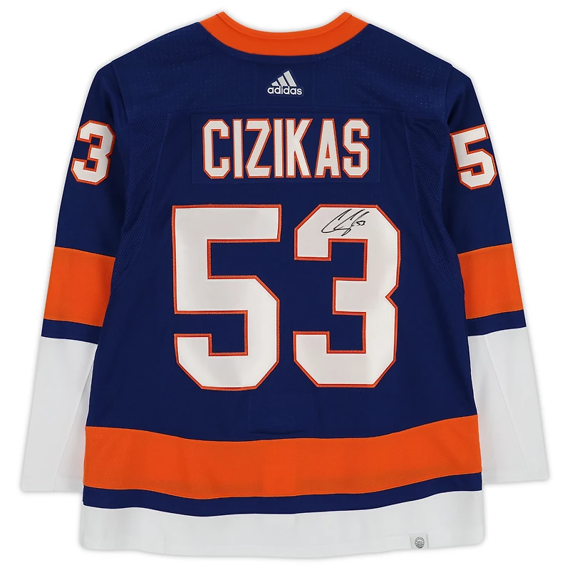 Maillot adidas autographié par Casey Cizikas des Royal New York Islanders