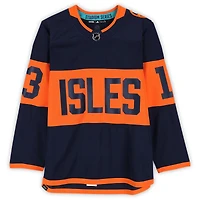 Maillot adidas authentique dédicacé par Mathew Barzal des Islanders de New York Stadium Series 2024 avec les inscriptions « Barzy » et « Let's Go Isles ! »