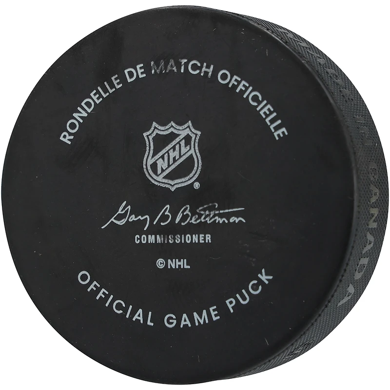 Rondelle de match officielle autographiée par Mathew Barzal des Islanders de New York avec l'inscription « Barzy »