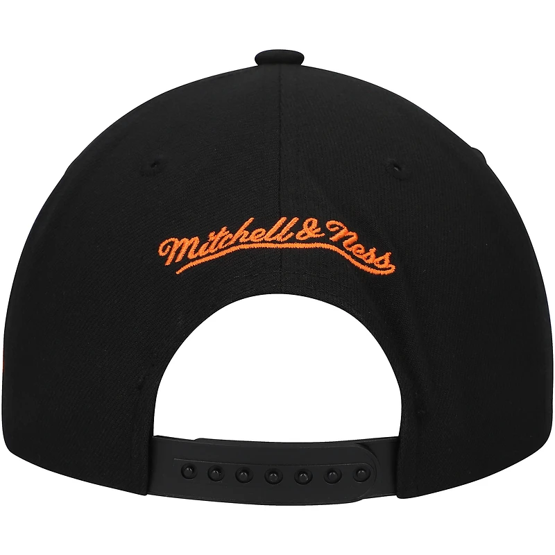 Casquette Snapback noire Mitchell & Ness pour hommes des Islanders de New York Core Team Script 2.0