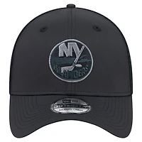 Men's New Era  Black York Islanders Blackout 39THIRTY Flex Fit Hat