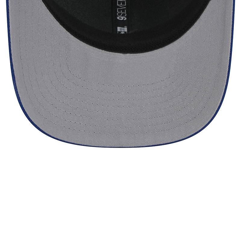 Men's New Era Royal New York Islanders Core Trucker 9SEVENTY Stretch-Snap Hat
