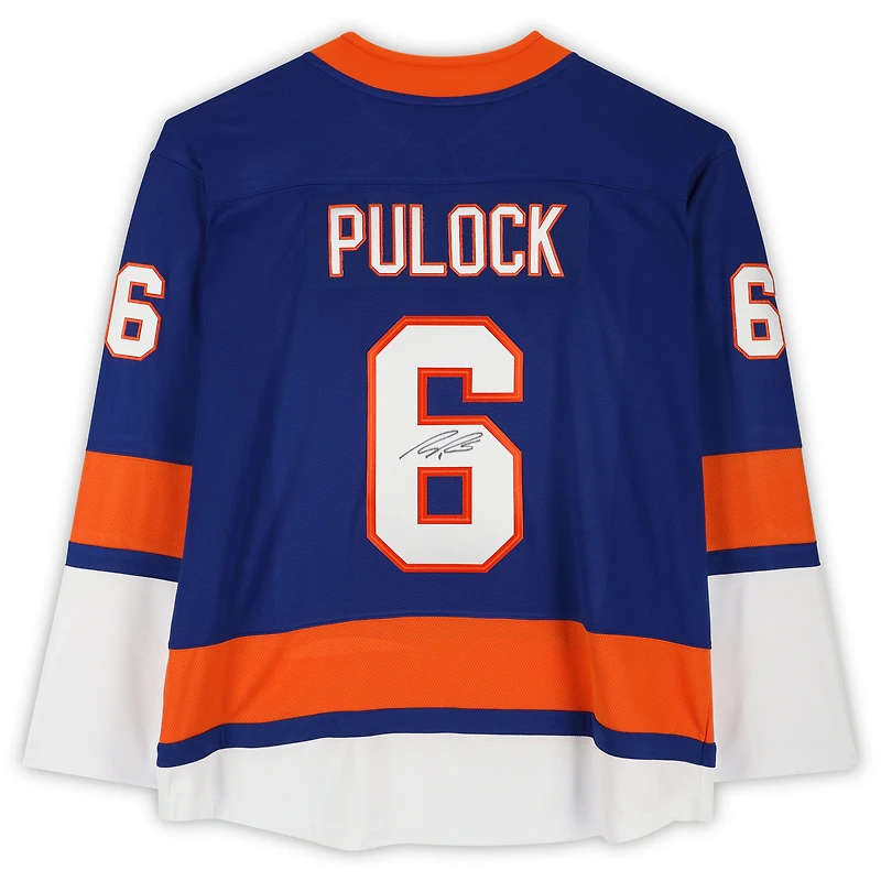 Maillot Breakaway bleu dédicacé par Ryan Pulock des New York Islanders