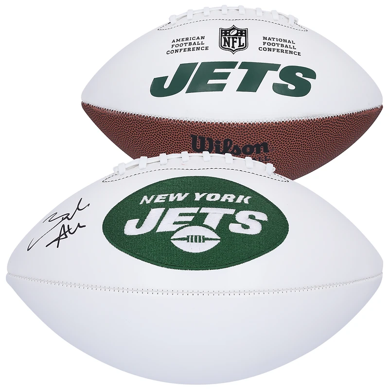 Ballon de football Wilson White Panel autographié par Braelon Allen, des Jets de New York.