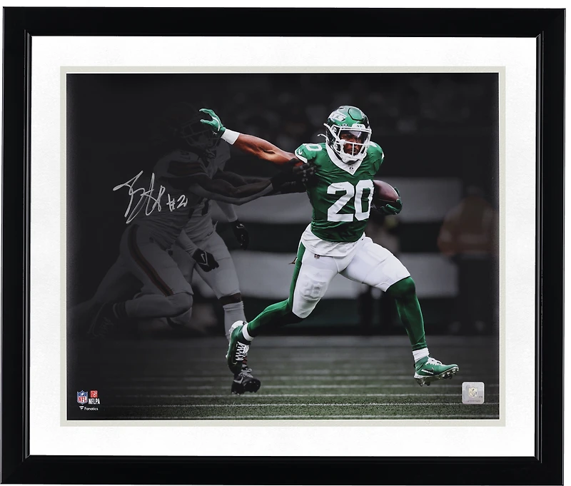 Photo dédicacée de Breece Hall (New York Jets) - 40,6 x 50,8 cm (Stiff Arm) contre les Cleveland Browns - Spotlight