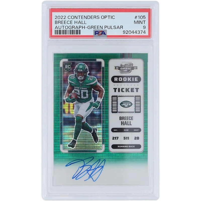 Carte de recrue authentifiée 9 PSA #105 #2/30 des Panini Contenders Optic Green Pulsar Prizm 2022 autographiée par Breece Hall des New York Jets