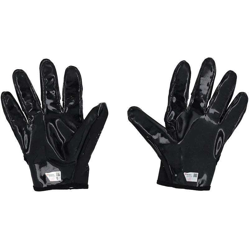 Gants adidas noirs dédicacés par Garrett Wilson des New York Jets lors du match contre les Texans de Houston le 10 décembre 2023