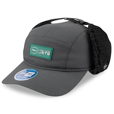Men's New Era Charcoal New York Jets 2025 Sideline Cold Weather Runner Dog Ear Adjustable Hat