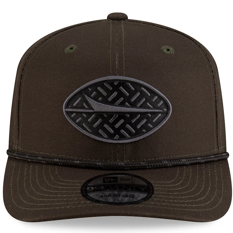 Casquette ajustable New Era Gotham Green New York Jets 2025 Rivalries Collection On-Field 9SEVENTY pour homme