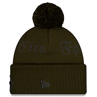 Men's New Era  Gotham Green New York Jets 2025 Rivalries Collection Sideline Cuffed Knit Hat with Pom