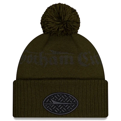 Men's New Era Gotham Green New York Jets 2025 Rivalries Collection Sideline Cuffed Knit Hat with Pom
