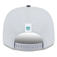 Casquette ajustable New Era 9SEVENTY grise/graphite pour homme, camp d'entraînement NFL 2025 des New York Jets