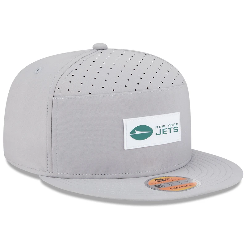 Men's New Era Gray New York Jets 2025 Sideline  Split Panel 9FIFTY Snapback Hat
