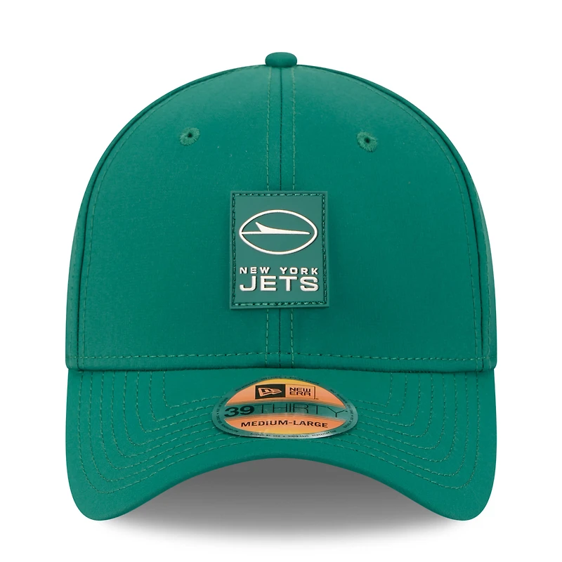 Casquette New Era 39THIRTY Flex verte des York Jets 2025 Sideline pour homme