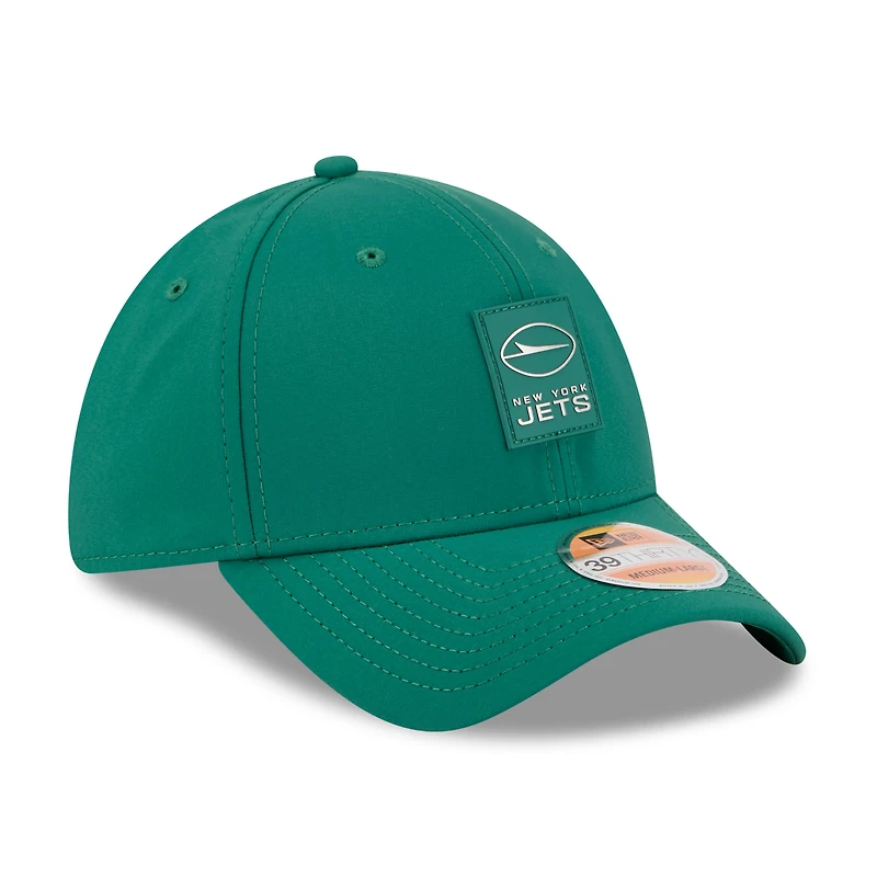 Men's New Era Green York Jets 2025 Sideline 39THIRTY Flex Hat