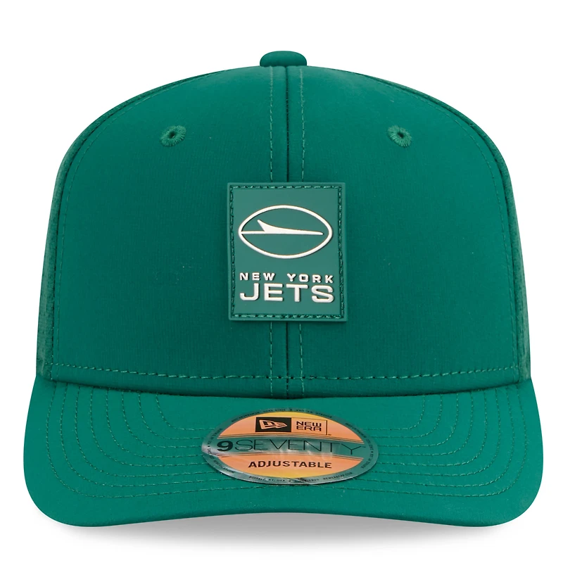 Men's New Era Green New York Jets 2025 Sideline  9SEVENTY Trucker Adjustable Hat