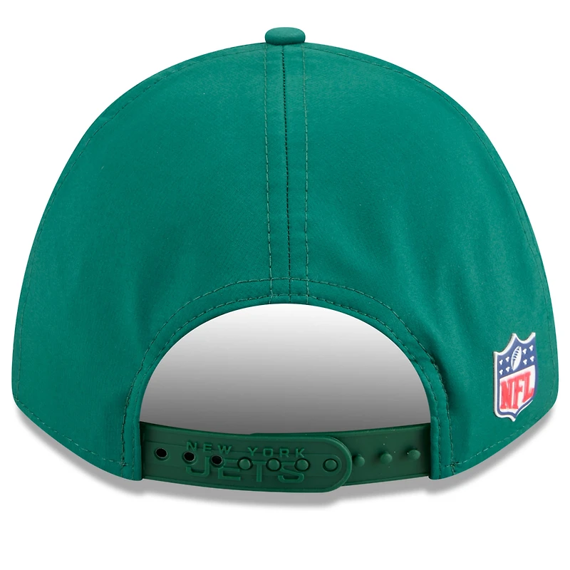 Casquette ajustable 9FORTY verte New Era pour homme, modèle Sideline 2025 des New York Jets