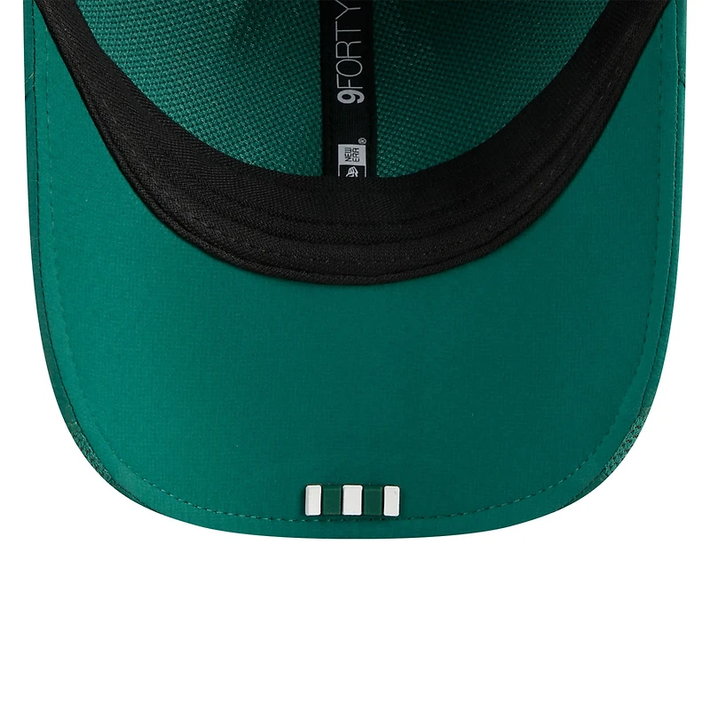Men's New Era Green New York Jets 2025 Sideline  M-Crown 9FORTY Adjustable Hat