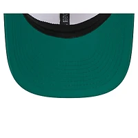 Casquette ajustable New Era 9SEVENTY pour homme, blanche/verte, du camp d'entraînement NFL 2025 des New York Jets