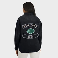 Veste-chemise oversize en denim noir délavé à boutons-pression pour femme WEAR by Erin Andrews des New York Jets