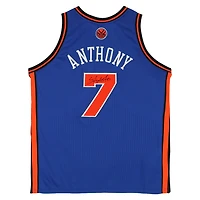 Maillot authentique bleu Mitchell & Ness 11 autographié par Carmelo Anthony des New York Knicks