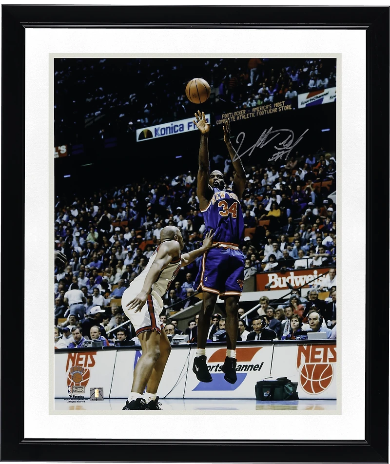 Charles Oakley New York Knicks Autographed 16" x 20" Shooting vs. New Jersey Nets Photograph