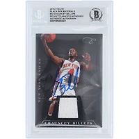 Carte authentifiée par Chauncey Billups (New York Knicks) 11 Panini Elite Black Box Materials Jersey Relic #32/99, autographiée par Beckett Fanatics Witnessed.