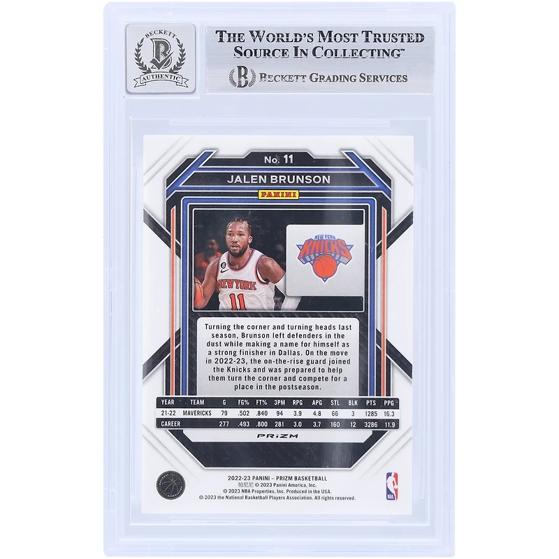 Carte Panini Prizm Red Ice Prizm n° 11 signée par Jalen Brunson des New York Knicks 2022-23, signée Beckett Fanatics, authentifiée.