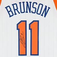 Maillot Nike City Edition Swingman blanc dédicacé par Jalen Brunson des New York Knicks pour la saison 2024-25