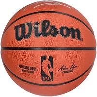 Ballon de basket-ball d'intérieur/extérieur Wilson Authentic Series autographié par Jalen Brunson des New York Knicks