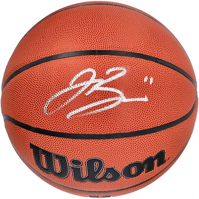 Ballon de basket-ball d'intérieur/extérieur Wilson Authentic Series autographié par Jalen Brunson des New York Knicks