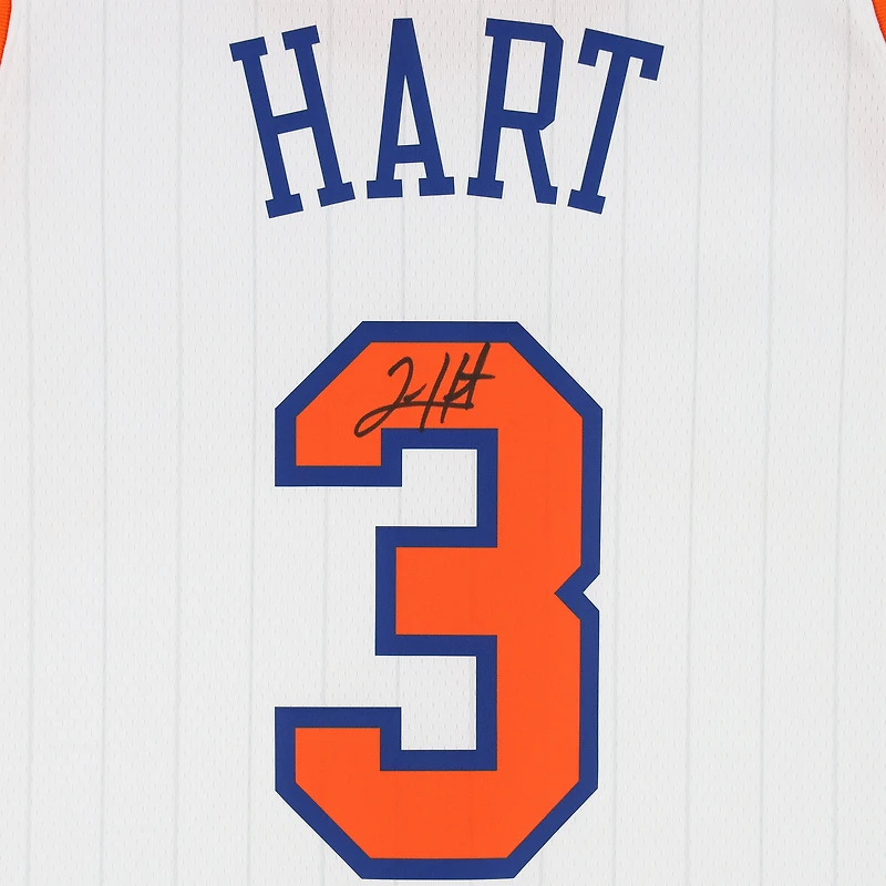 Maillot Swingman Nike City Edition blanc autographié par Josh Hart des New York Knicks (saison 2024-2025)