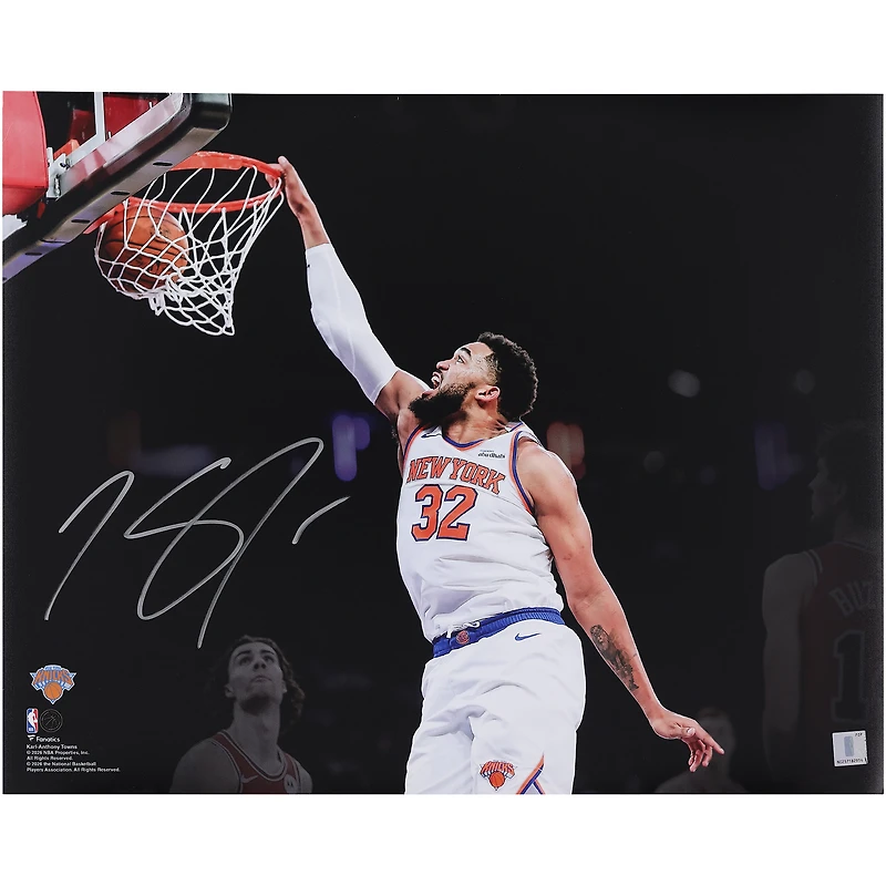Photo dédicacée de Karl-Anthony Towns (New York Knicks) - Format 40 x 50 cm