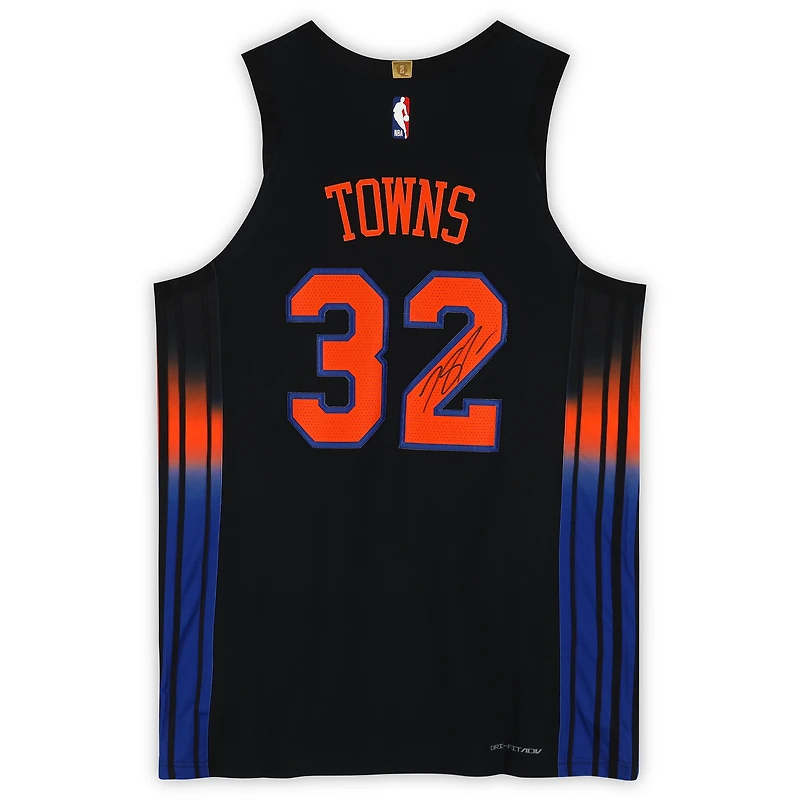 Karl-Anthony Towns New York Knicks Autographed Black Jordan Brand 2025-26 Statement Edition Authentic Jersey