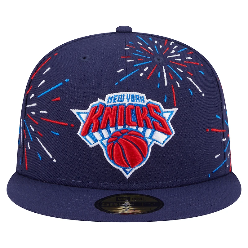 Casquette ajustée 59FIFTY Americana Fireworks New Era bleu marine pour homme des York Knicks