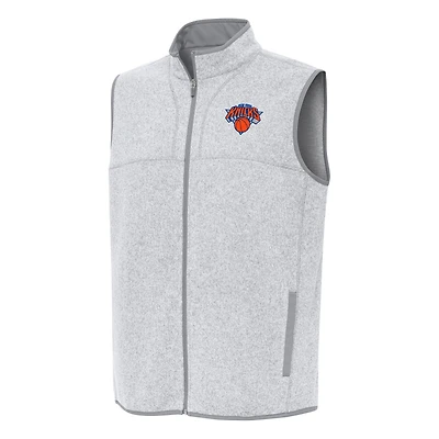 Men's Antigua Heather Gray New York Knicks Fortune Full-Zip Vest