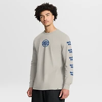 T-shirt à manches longues premium Fanatics Cream New York Knicks Crossover Collection Ball Screen Action pour homme