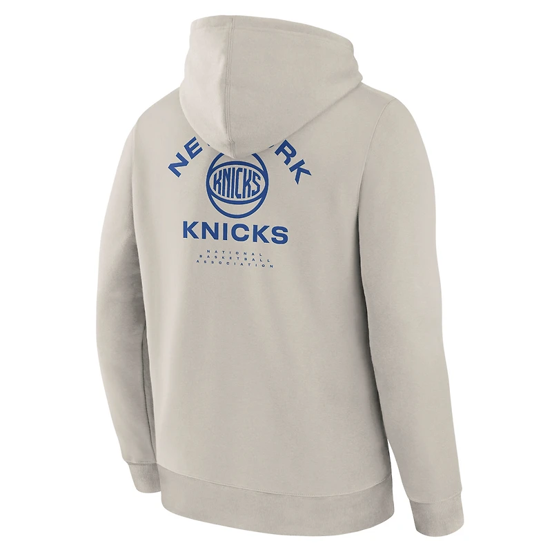 Sweat à capuche premium manches longues pour homme Fanatics Off White New York Knicks Crossover Collection Blocked Shot