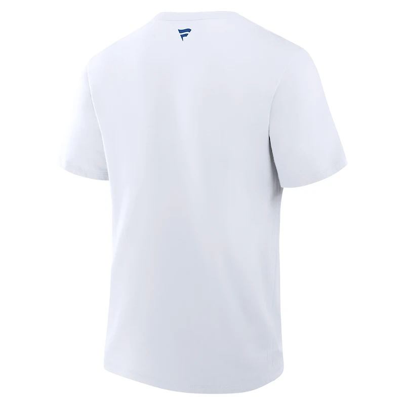 T-shirt Fanatics blanc pour homme, New York Knicks x Post, champions des finales NBA 2026, couverture de journal
