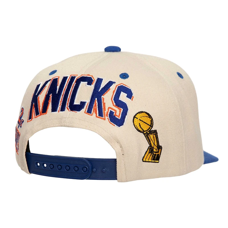 Casquette Snapback définie crème/bleu Mitchell & Ness pour hommes des New York Knicks 2x NBA Champions Soul Legacy