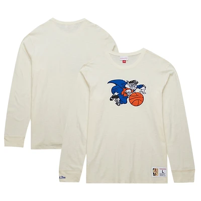 Men's Mitchell & Ness Cream New York Knicks Hardwood Classics Vintage Long Sleeve T-Shirt