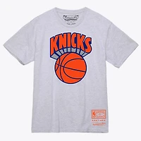 T-shirt Mitchell & Ness gris pour homme, logo basique des New York Knicks
